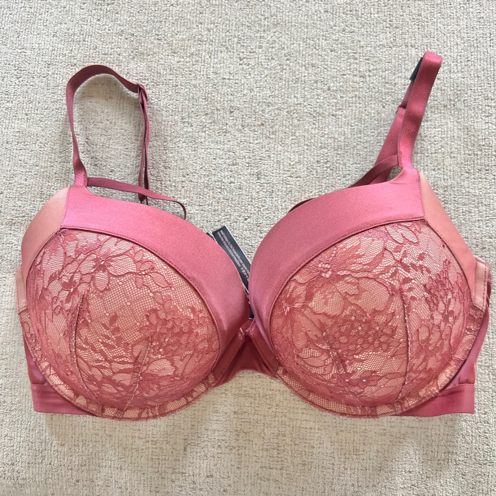 Victoria's Secret Very Sexy Push-Up Bra 36DD Pink Lace Satin Underwire NWT